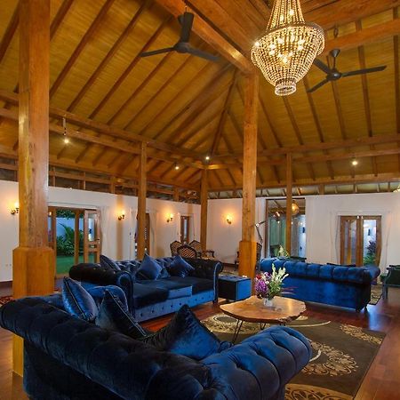 Villa Joglo Jagat Seminyak Esterno foto
