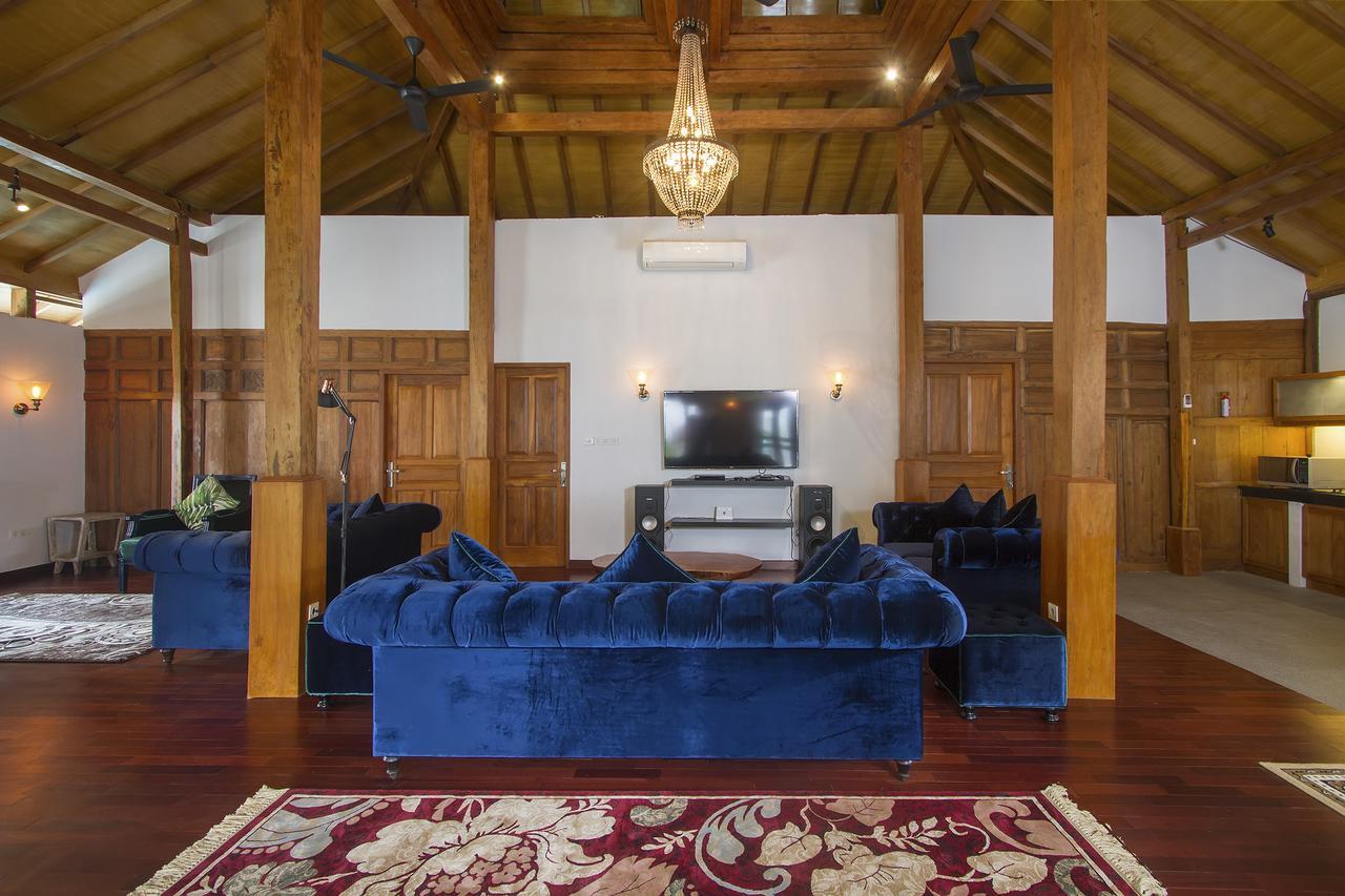 Villa Joglo Jagat Seminyak Esterno foto