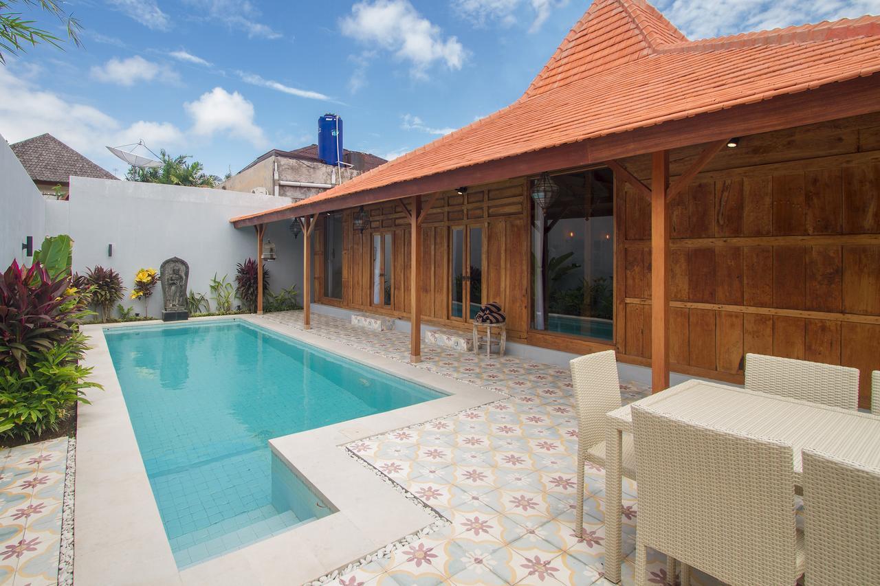 Villa Joglo Jagat Seminyak Esterno foto