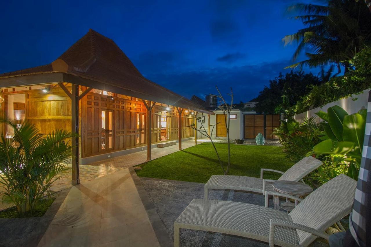 Villa Joglo Jagat Seminyak Esterno foto